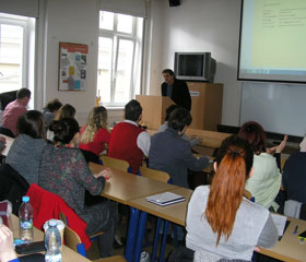 Konferenci zahájil vedoucí katedry české literatury a literární vědy prof. Jan Malura