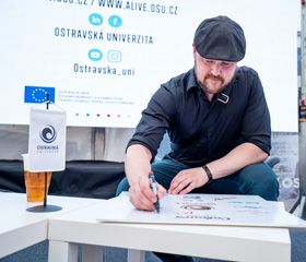 UNIVERcity stage Ostravské univerzity na festivalu Colours of Ostrava a diskuzním fóru Meltingpot 2019Autor: Martin Kopáček