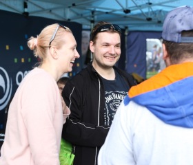 Majáles Ostrava je největší studentskou akcí v Ostravě a je jedním z posledních majálesů, který organizují opravdu studenti. Ostravská univerzita je stálým partnerem této studentské akce a každoročně se na něm podílí také svou chill-out zónou se skvělou atmosférou a vždy něčím navíc – v roce 2019 to byl třeba zábavně-poučný stánek mediků z naší Lékařské fakulty IFMSA – International Federation of Medical Students Associations (Mezinárodní federace asociací studentů medicíny) a náborové místo potenciálních dárců kostní dřeně ve spolupráci s ALMA MATER Bohumín.