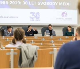 Panelová diskuze se zástupci České televize se uskutečnila na půdě Filozofické fakulty Ostravské univerzity 5. listopadu 2019 v rámci připomenutí 30 let svobody a demokracie. Autor fotografií: Rostislav Šimek