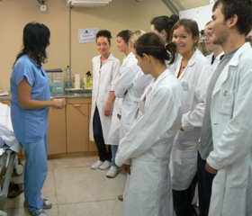 Výuka studentů 4. ročníku LF OU, předmět Hyperbarická a potápěčská medicína.