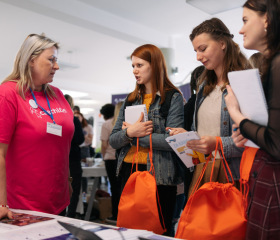 Kariérní festival Ostravské univerzity Za kariérOU 2022 se konal 6. dubna v budově Přírodovědecké fakulty OU na Slezské Ostravě.Autor: Filip Zvěřina