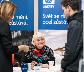 Kariérní festival Ostravské univerzity Za kariérOU 2022 se konal 6. dubna v budově Přírodovědecké fakulty OU na Slezské Ostravě.Autor: Filip Zvěřina