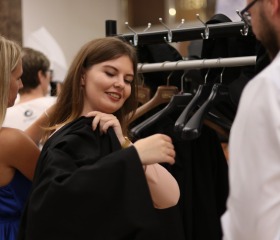 Promoce absolventů Ostravské univerzity, červen a červenec 2022 v Domě kultury města Ostravy a Domě kultury Akord
