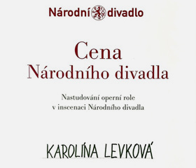 Studentka Fakulty umění Karolína Levková zvítězila na prestižní mezinárodní pěvecké soutěži Antonína Dvořáka v Karlových Varech