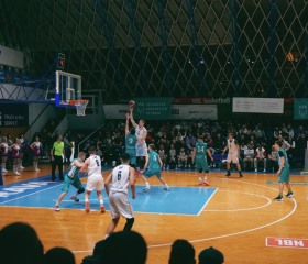 Univerzitní basketbalové derby