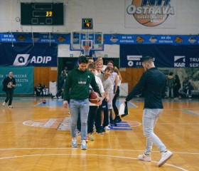 Univerzitní basketbalové derby