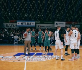 Univerzitní basketbalové derby