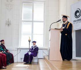 Inaugurace děkanky Přírodovědecké fakulty OU