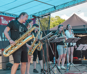 Táta Fest