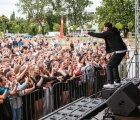 Festival JSME OSTRAVSKÁ! 28. června 2023 v City Campusu Ostravské univerzity v Ostravě