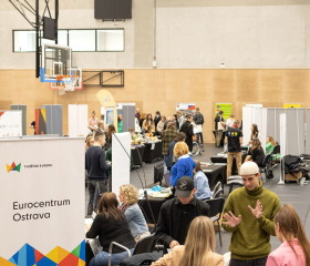 Kariérní festival Ostravské univerzity „Za kariérOU“ 24. dubna 2024 v City Campusu OU na Černé louceAutor: Tereza Šišmišová