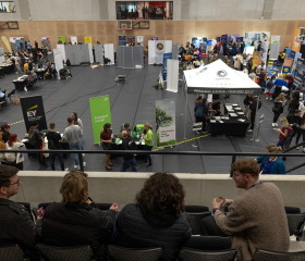 Kariérní festival Ostravské univerzity „Za kariérOU“ 24. dubna 2024 v City Campusu OU na Černé louceAutor: Tereza Šišmišová