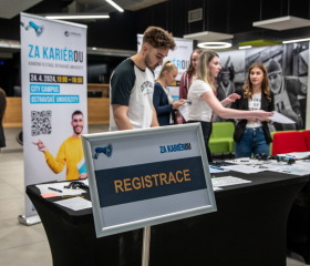 Kariérní festival Ostravské univerzity „Za kariérOU“ 24. dubna 2024 v City Campusu OU na Černé louceAutor: Jana Greplová