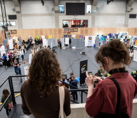 Kariérní festival Ostravské univerzity „Za kariérOU“ 24. dubna 2024 v City Campusu OU na Černé louceAutor: Jana Greplová