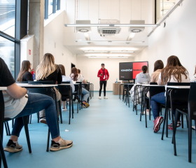 Kariérní festival Ostravské univerzity „Za kariérOU“ 24. dubna 2024 v City Campusu OU na Černé louceAutor: Jana Greplová