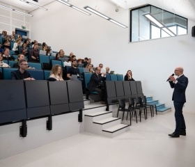 Konference RONALDO+ 18. a 19. dubna v City Campusu OU: setkání projektových manažerů a manažerek veřejných vysokých škol z celé České republiky. Organizovalo Centrum pro rozvoj a inovace Ostravské univerzity, které v roce 2017 s nápadem na vytvoření této platformy přišlo.Autor: Petra Pokorná