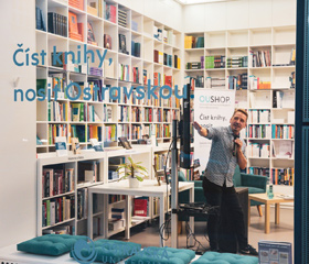 Beseda na Mlýně s Jiřím Jungem: Hlučín jako vzorné město Třetí říše 18. října 2023 v OUshopu Ostravské univerzityAutor: Lada Čecháčková