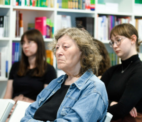 Na Mlýně s Veronikou Rovnou: O životních volbách, lásce k opeře a Smetanovi.
29. dubna 2024 v OUshopu Ostravské univerzity.Copyright: Tamara Masnicová