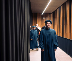 Promoce bakalářských a magisterských absolventek a absolventů Ostravské univerzity v červnu 2024Autor: Marek Stratil
