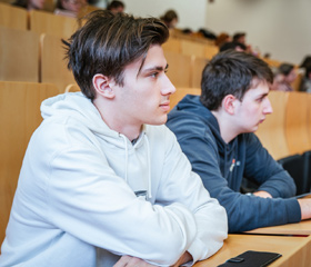Fotografie z výuky na LF OU k volnému použití