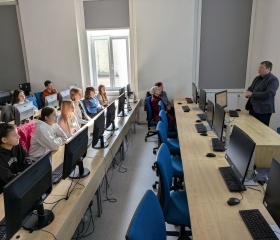Workshop pro SŠ: Jak efektivně překládat texty
Autor: Eva Polášková