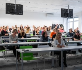 Seminář Mezi zákonem a praxí 