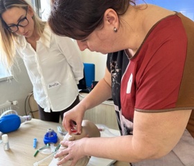 Nursing Skills: praktický kurz připraví na realitu intenzivní péče
