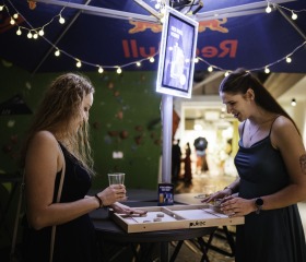 Ples Ostravské univerzity v City Campusu OU na Černé louce 15. března 2025. Autor: Jana Greplová