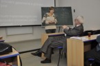 Sekce matematiky - prof. Olga Krupková v živé diskuzi s dr. Hrubým