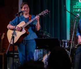 Na vlnách hudby – Koncert KHV v klubu Parník