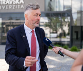 Ostrava bude mít první Univerzitní klinickou školu. Spojí výuku, praxi i výzkum.