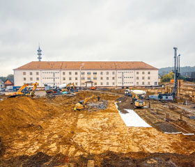 Demolice a příprava území