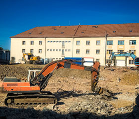 Demolice a příprava území