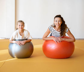 Fitballová gymnastika pro děti mladšího školního věku