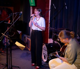 Předvánoční Hudební nadělení&nbsp;II v&nbsp;Klubu ParníkAutor: Jakub Michalička