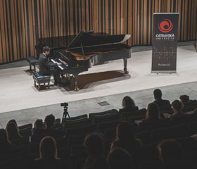 Piano kontinuum 2026