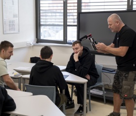 REFRESH - výzkumné a technické aktivity KPV