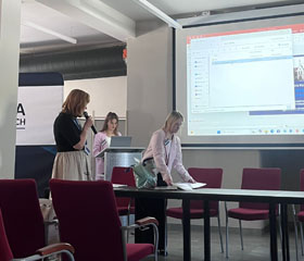 Studentky učitelství pro MŠ na mezinárodní konferenci v Polsku