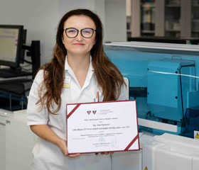 Mikrobioložka Hana Slepčanová získala cenu za nejlepší vědeckou práci roku Mikrobioložka Hana Slepčanová získala cenu za nejlepší vědeckou práci roku