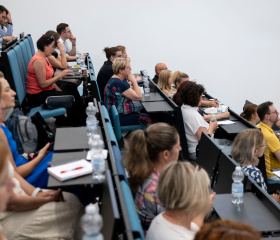 Setkání provázejících učitelů, zástupců institucí a zástupců PdF&nbsp;OU
