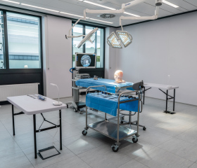 Ostravská univerzita otevřela nové vědecko-výzkumné centrum LERCO Ostravská univerzita otevřela nové vědecko-výzkumné centrum LERCO