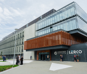 Ostravská univerzita otevřela nové vědecko-výzkumné centrum LERCO Ostravská univerzita otevřela nové vědecko-výzkumné centrum LERCO