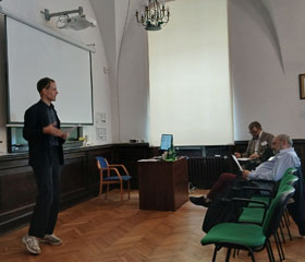 Truth, Use-Conditions, Hyperintensionality: Visegrad Inspirations in Philosophy of Language