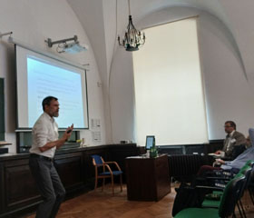 Truth, Use-Conditions, Hyperintensionality: Visegrad Inspirations in Philosophy of Language