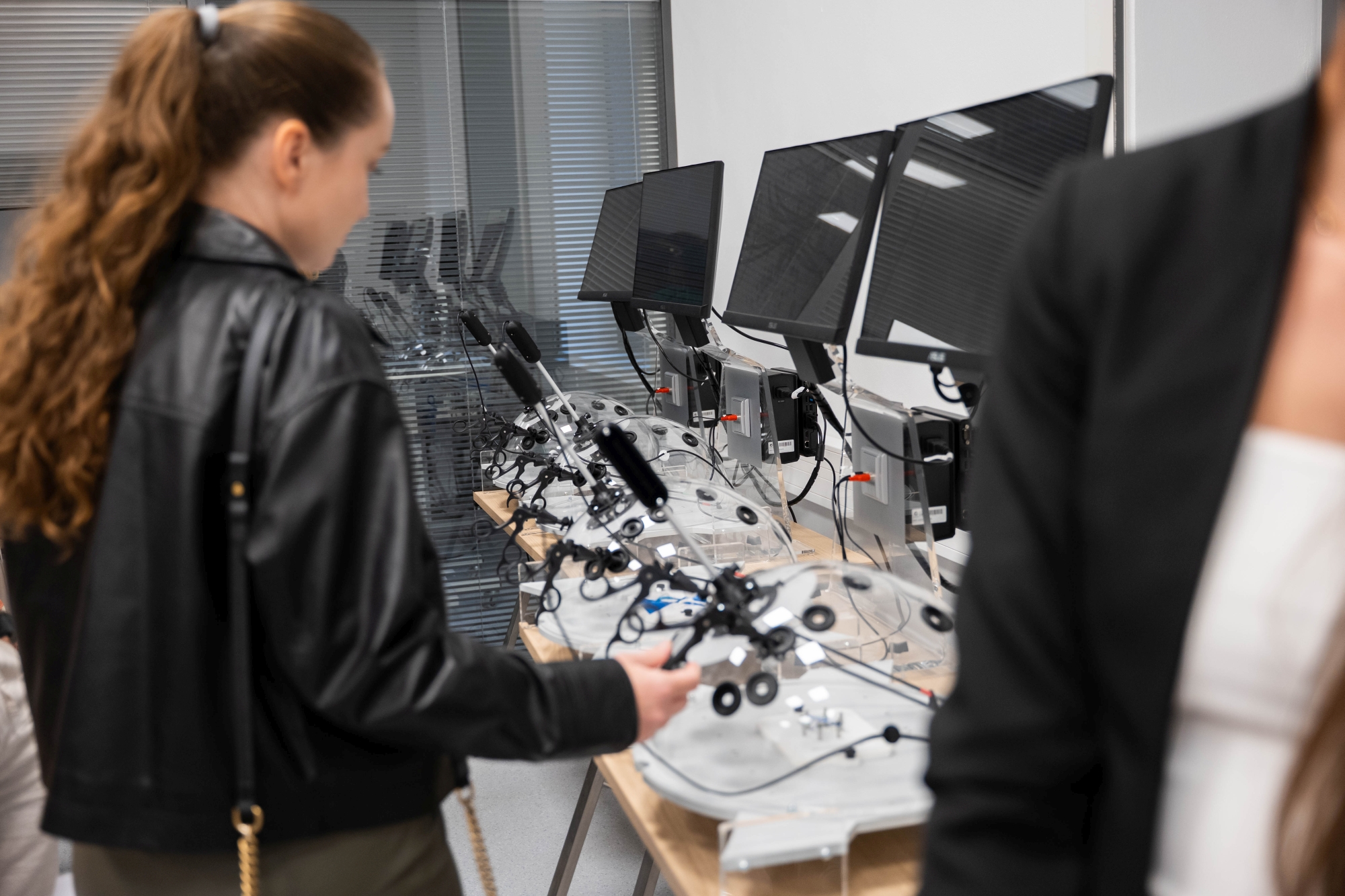 Setkání s prvními absolventy všeobecného lékařství v historii Lékařské fakulty Ostravské univerzity Setkání s prvními absolventy všeobecného lékařství v historii Lékařské fakulty Ostravské univerzity
