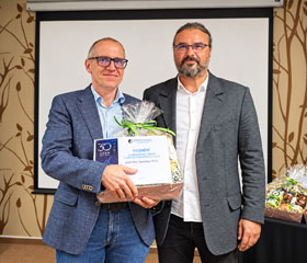 Jubilejní výroční zasedání ke 30&nbsp;letům založení ÚVAFM