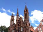 Kostel sv.Anny (Vilnius)Copyright: Ostravská univerzita v Ostravě; foto: Zuzana Amzlerová, Alžběta Gajdošová
