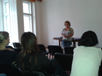 PhDr. Dana Hašková přednáší o ruské meziválečné emigraci v Československu
Copyright: Ostravská univerzita v Ostravě, foto: Igor Jelínek