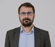 doc.&nbsp;RNDr.&nbsp;Jan Hradecký,&nbsp;Ph.D.